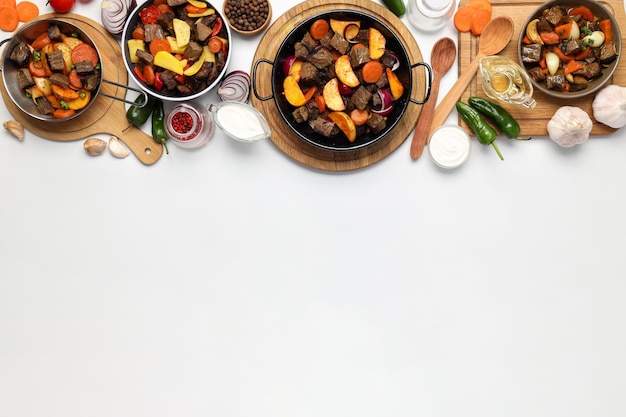 Zestaw domowych potraw na stole